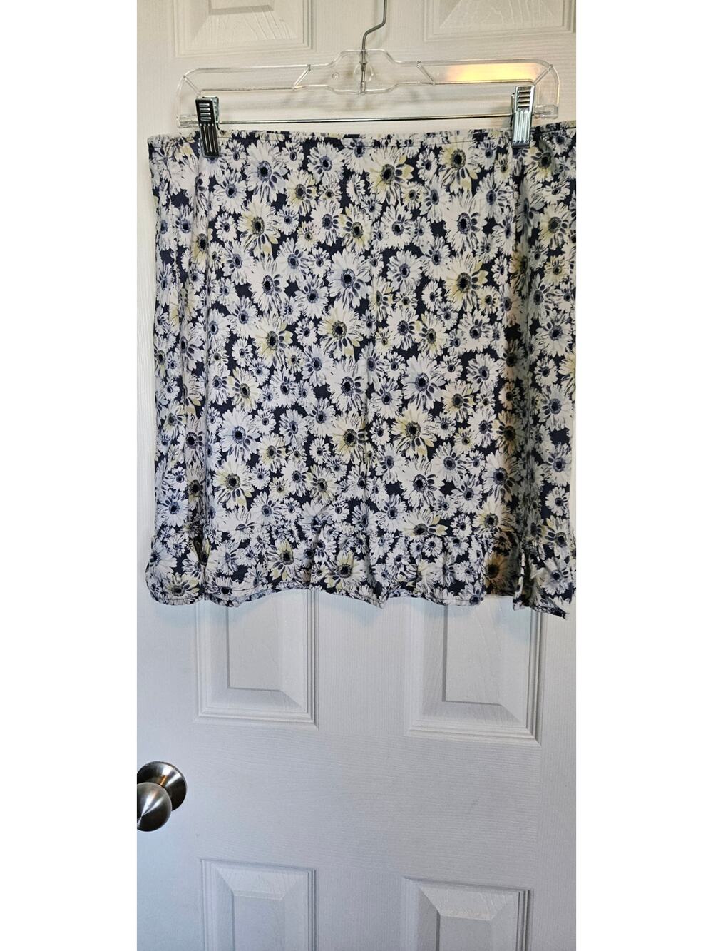 So Brand Woman Skirt Size XL